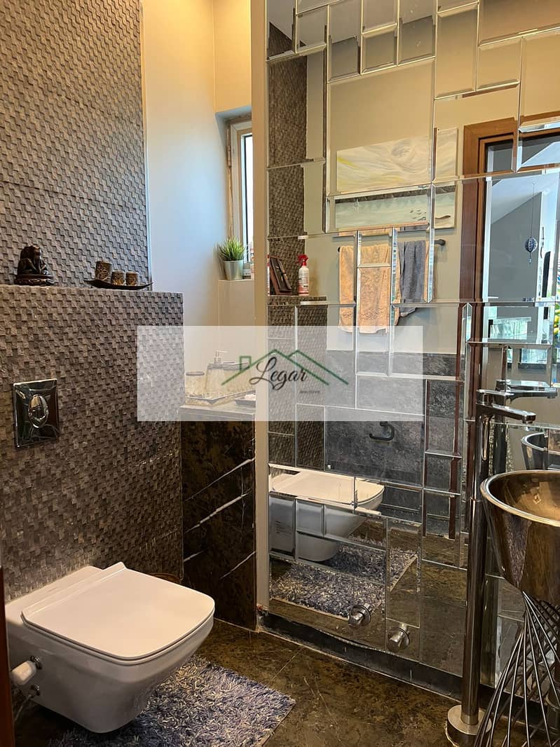 6 857c8dae-9de4-4aa5-9325-c53ef82841cc. jpg