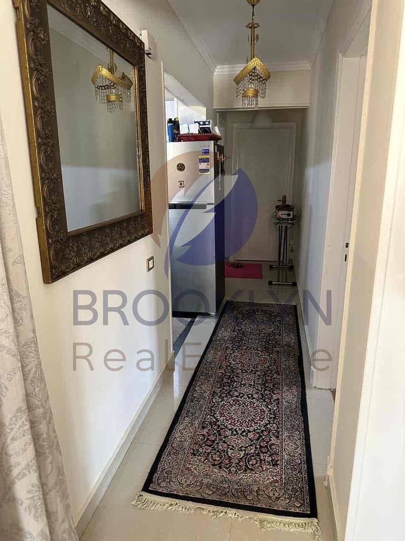 11 cb9f4a33-48f8-47dc-b92c-056354bc4501. jpg