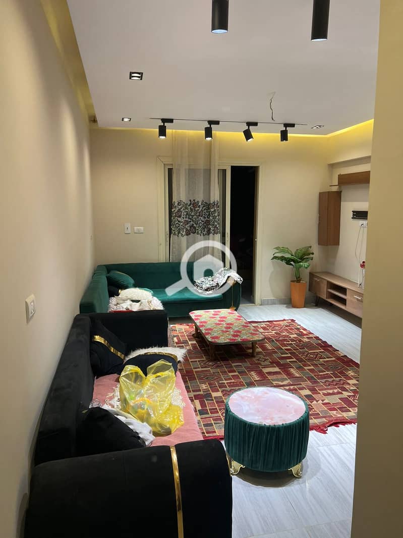 12 387f3789-f82e-4327-bf78-2b45012a4b0f. jpg