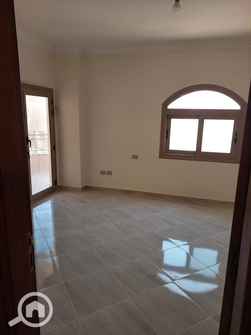 4 WhatsApp Image 2026-01-15 at 16.04. 43. jpeg