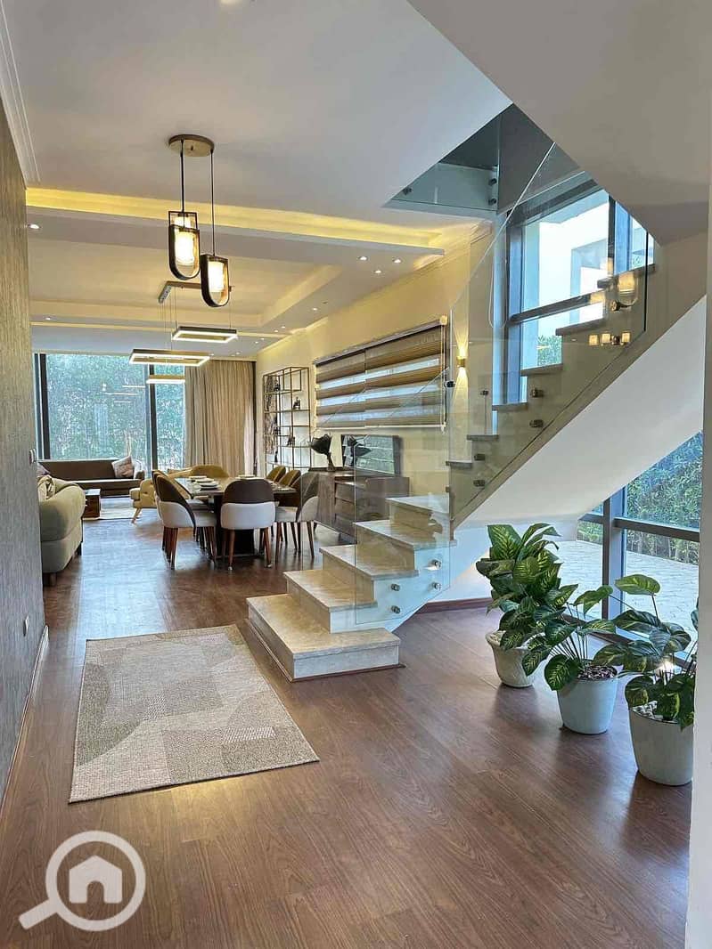 5 ca46bc30-be66-4c67-8863-26498f033bc2. jpg