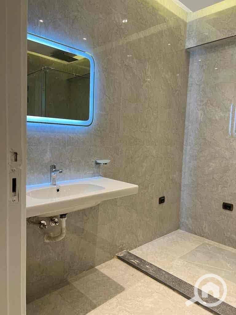 17 bdb6b554-5996-496e-b4b8-87e909d6dc11. jpg