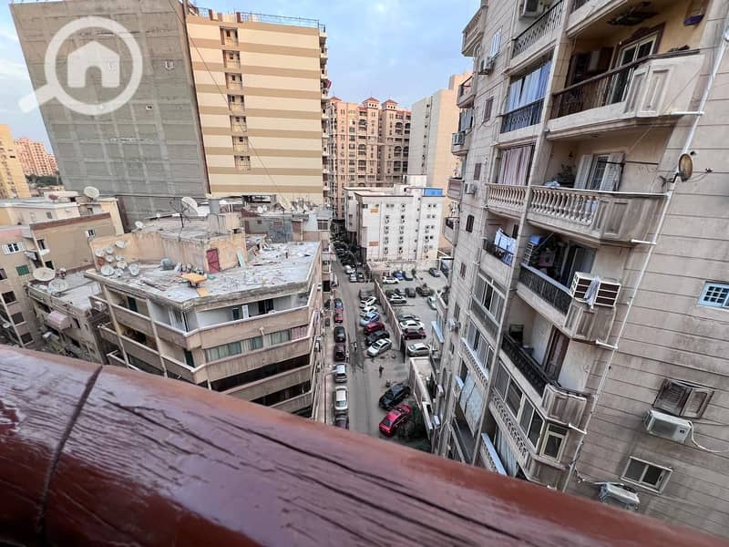 2 2afb9dfd-4684-4581-ac28-e28eba184482. jpg