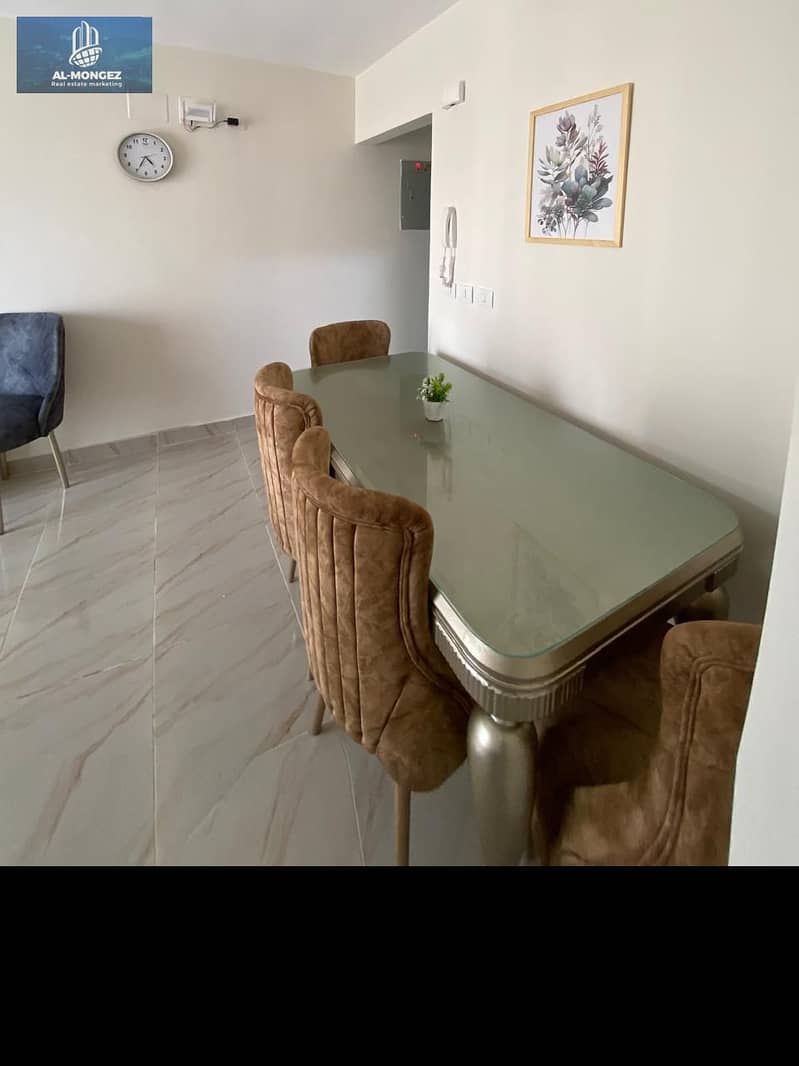 7 b25be943-f0ea-446d-9934-071e7e613fac. jpg