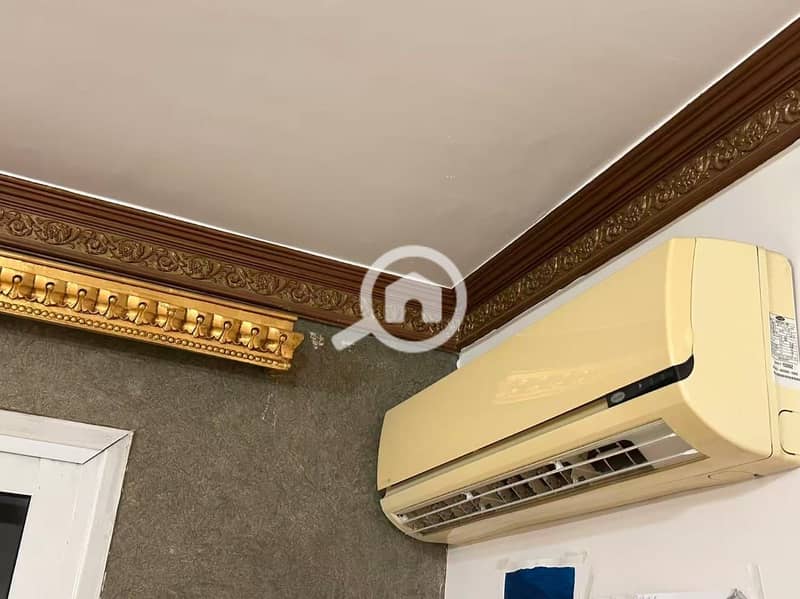 2 83e96856-e770-444d-a531-32accaf46846. jpeg