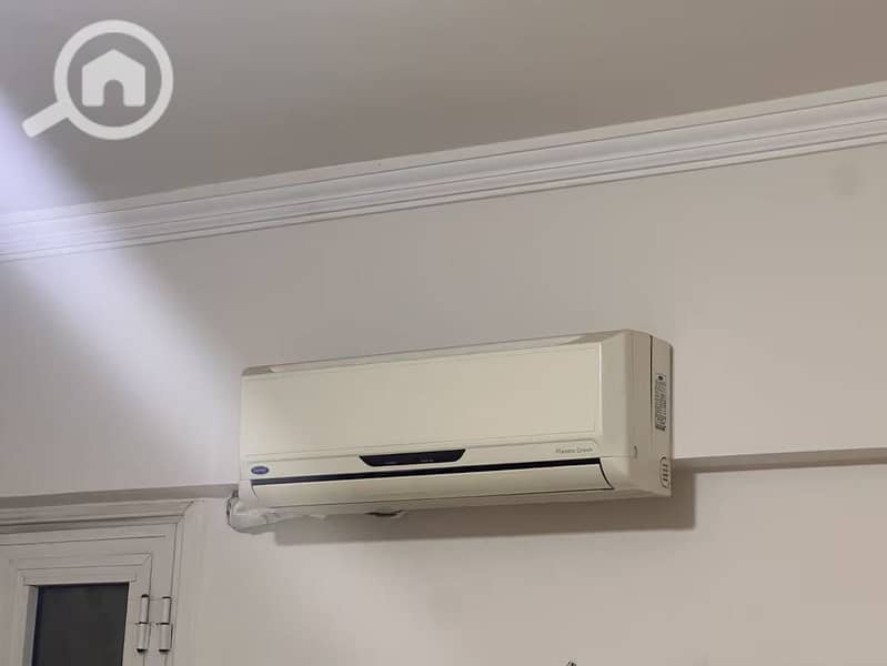 11 aff79371-7c47-4e42-be5d-dceaec8cbd74. jpeg