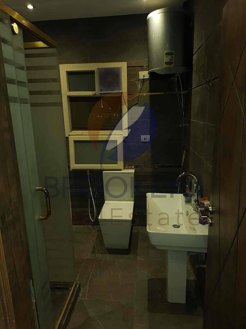 7 1c285e4f-34ad-456f-a41a-fb4cc8d8c582. jpg