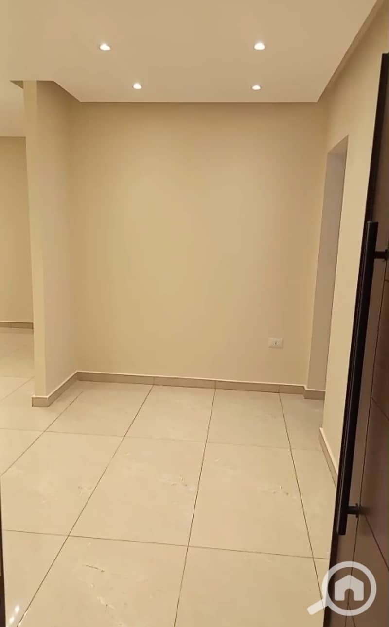 7 WhatsApp Image 2026-01-15 at 5.58. 50 PM. jpeg