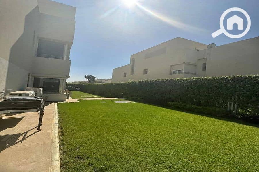 2 Background (3). png