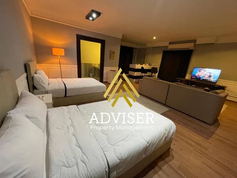 12 ILO,L. O (12). jpg