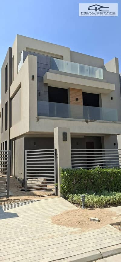 4 Bedroom Townhouse for Sale in New Capital City, Cairo - WhatsApp Image 2025-12-08 at 3.29. 32 AM (5). jpeg