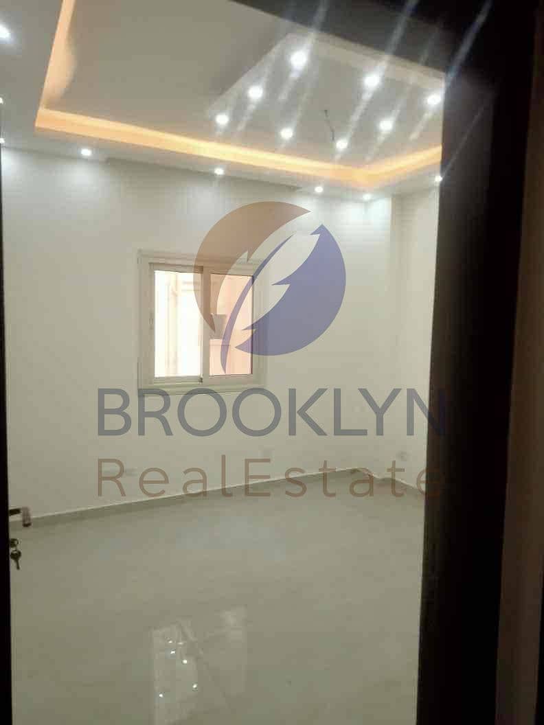 4 7c2bc2e3-1ee9-4ad6-a67f-8ea9fabde3b0. jpg