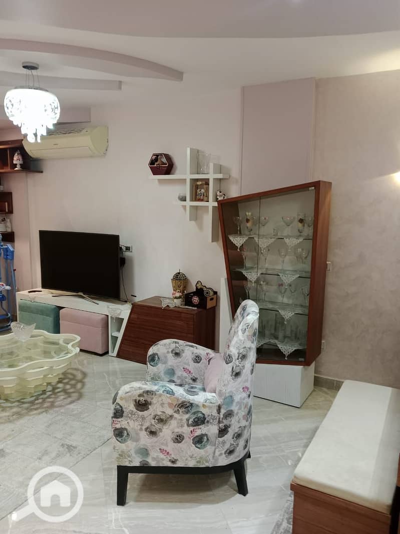 24 bcc5d022-5f3e-4e85-aeee-724965b948d0. jpg