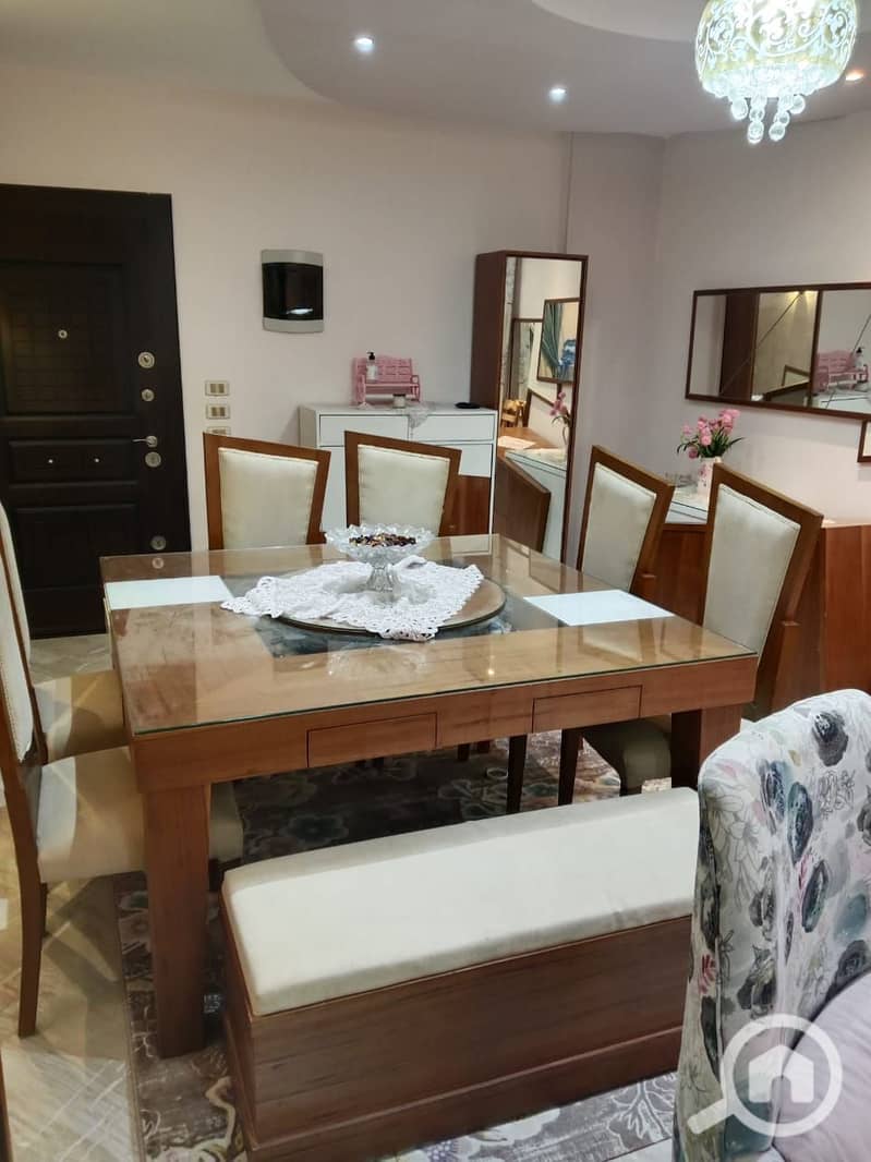 30 d939182d-55d5-4a3b-907f-53425308ceb6. jpg