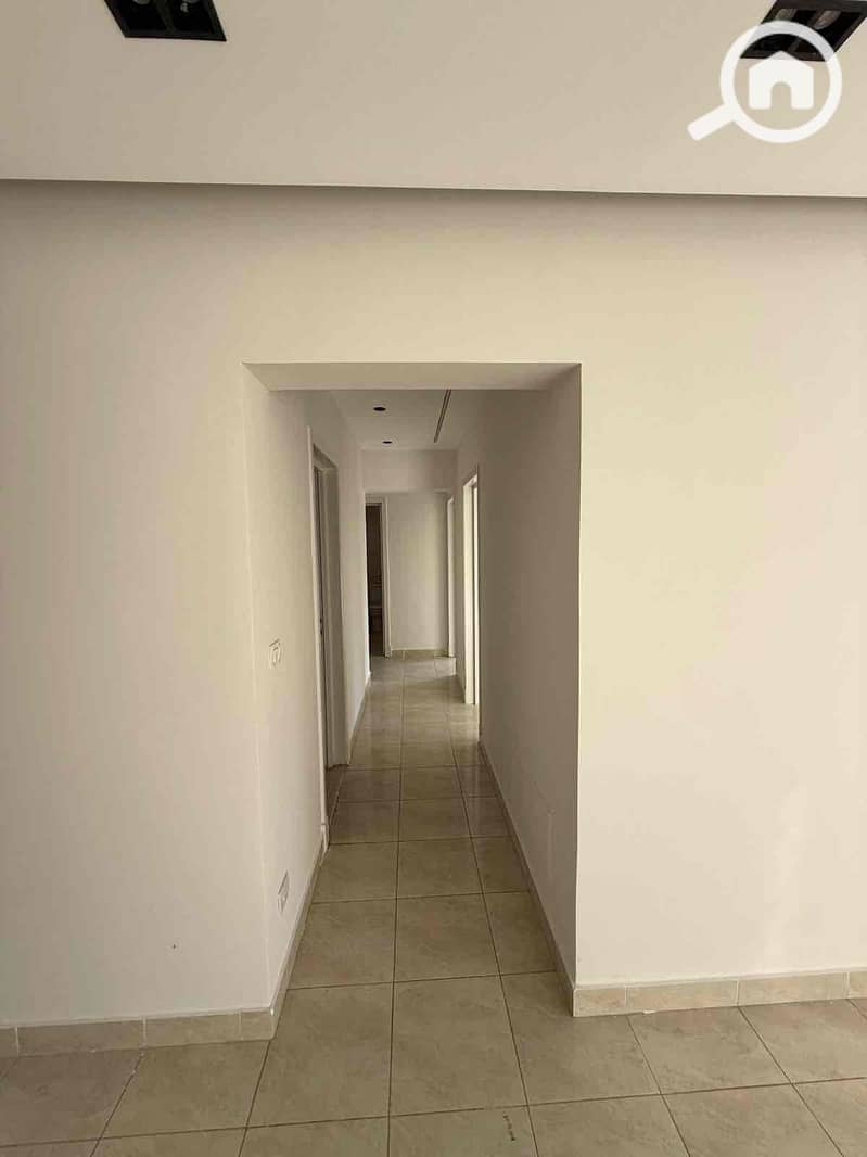 23 bc2d1eeb-7174-4aa0-b4c6-b97270e2d5b2. jpg