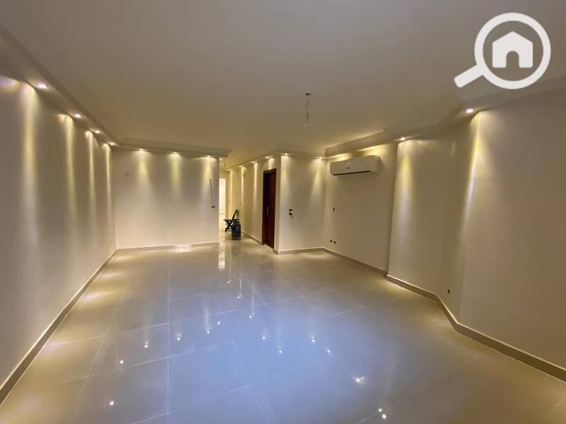 2 a0d8746d-135e-40c0-95ec-0dfa45b81c79. jpg