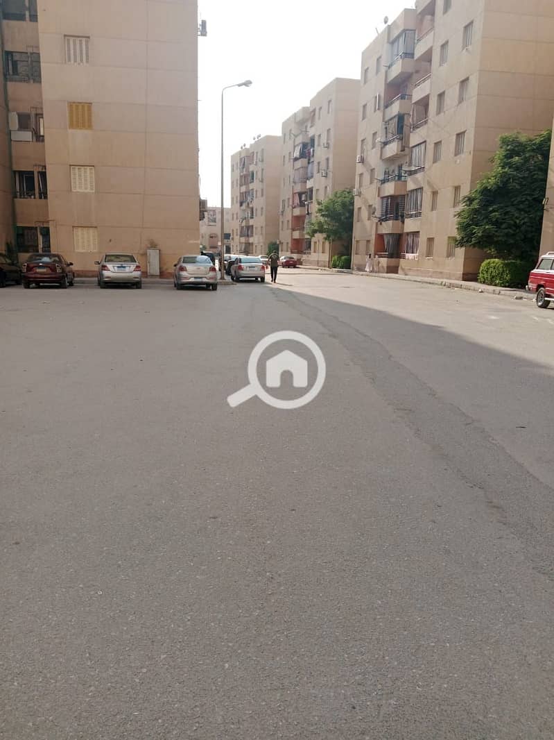 3 a4fe375a-362a-41e2-af92-c25372992c60. jpg