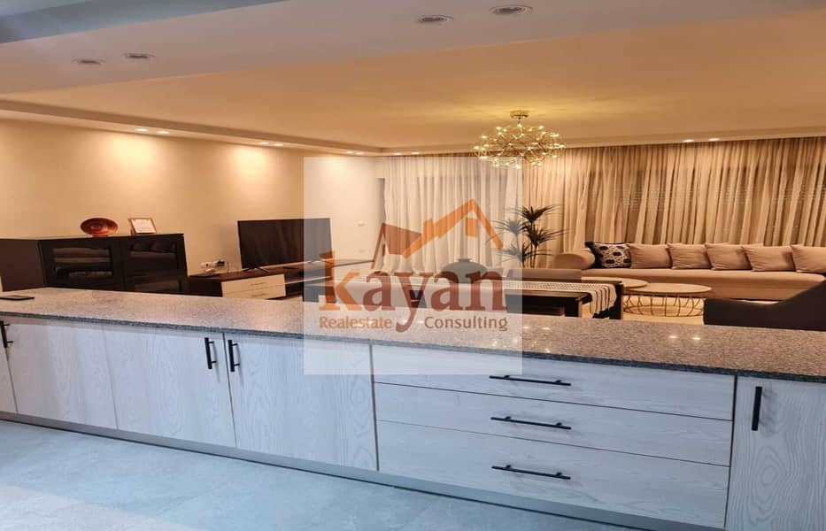 10 e654a669-c069-4704-8db2-f8154e0fe713. jpg