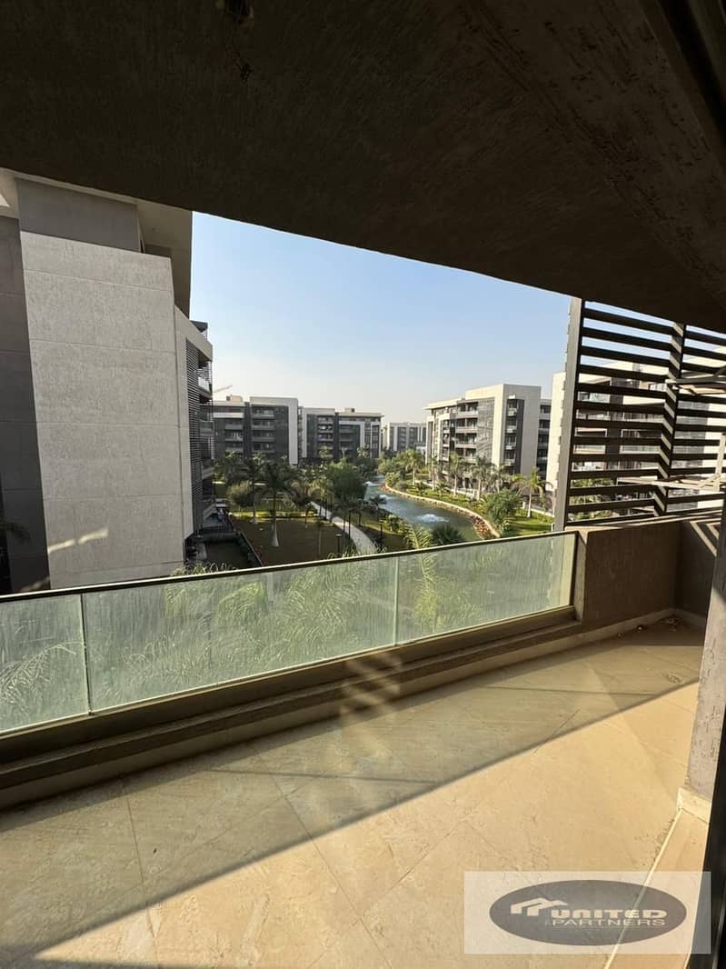 11 d15a3979-6b6e-44e3-9708-ecc0b5a1cf2e. jpg