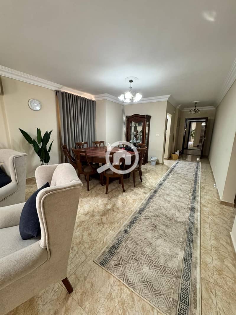 2 18ae3ab1-464d-4931-8548-b76e4e3452bf. jpeg