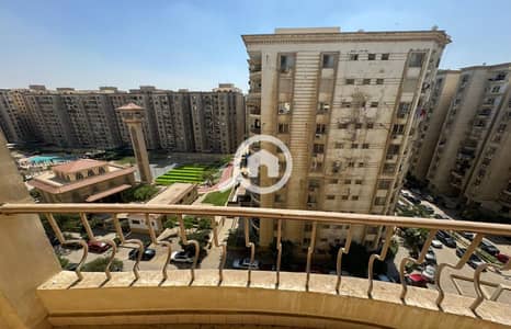 3 Bedroom Apartment for Sale in Zahraa Al Maadi, Cairo - WhatsApp-Image-2025-09-19-at-11.16. 07-AM. jpg 3 Bedroom Apartment for Sale in Zahraa Al Maadi, Cairo - WhatsApp-Image-2025-09-19-at-11.16. 07-AM. jpg