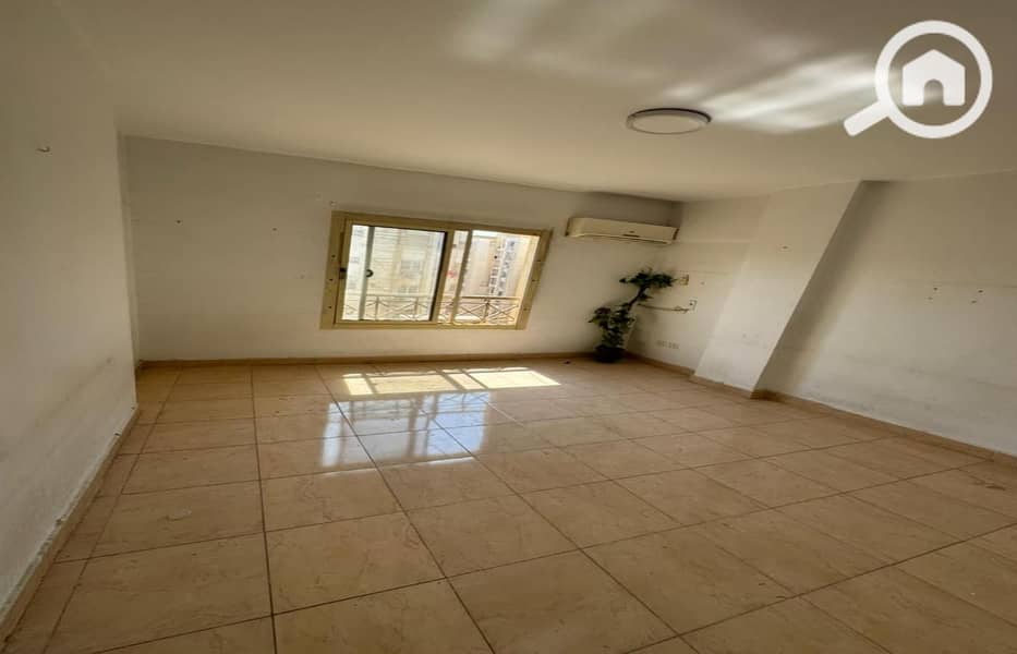 7 WhatsApp-Image-2025-09-19-at-11.16. 19-AM. jpg