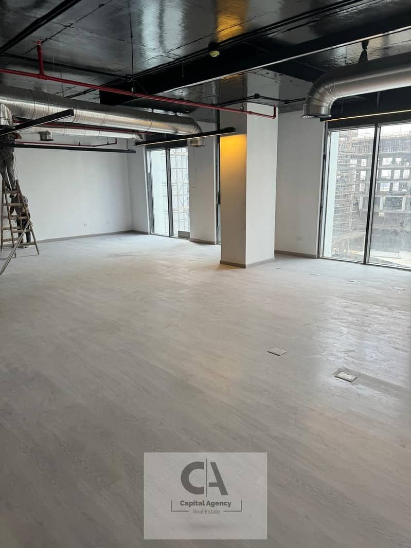 2 3ba1dbf7-fcfc-4bb0-8e48-f34cbb0e1947. jpg