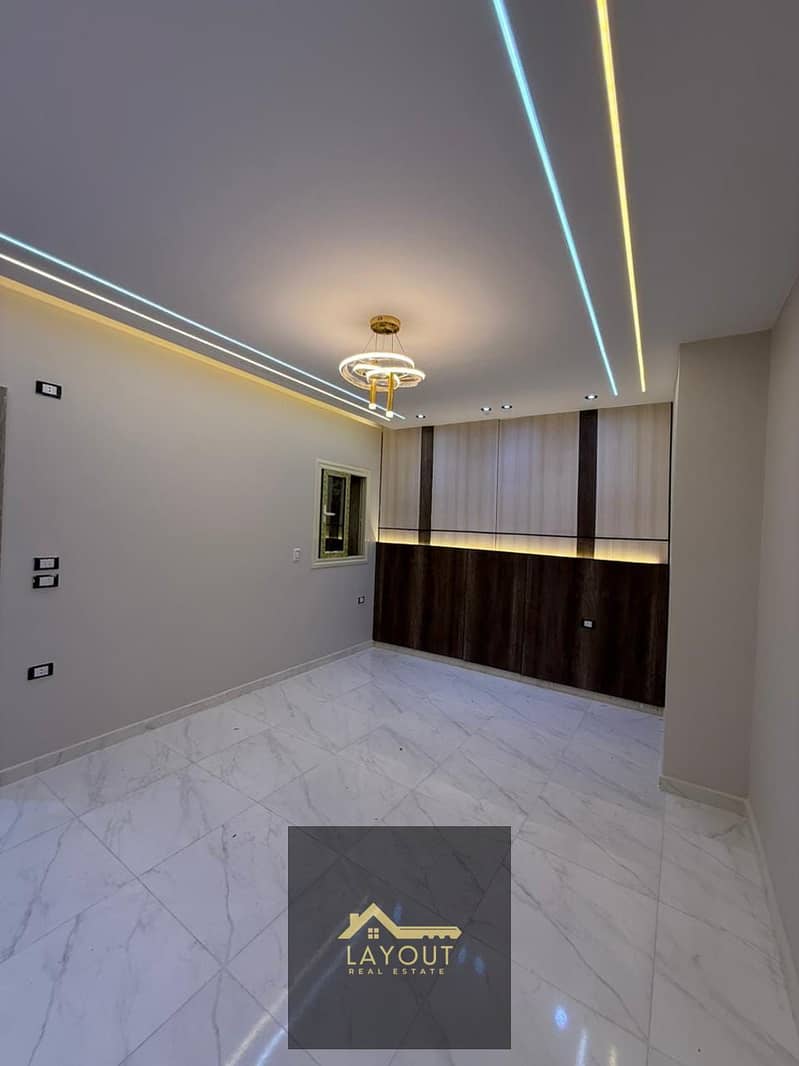 2 268b4995-32df-4bab-a946-7c72a65dd506. jpg