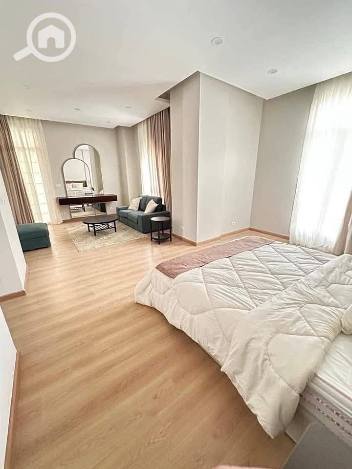 9 FB_IMG_1748164230975. jpg