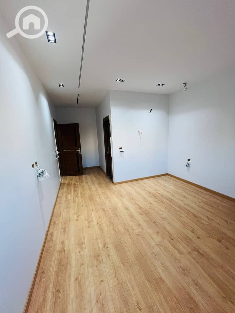 7 WhatsApp Image 2026-01-15 at 12.38. 17 AM. jpeg