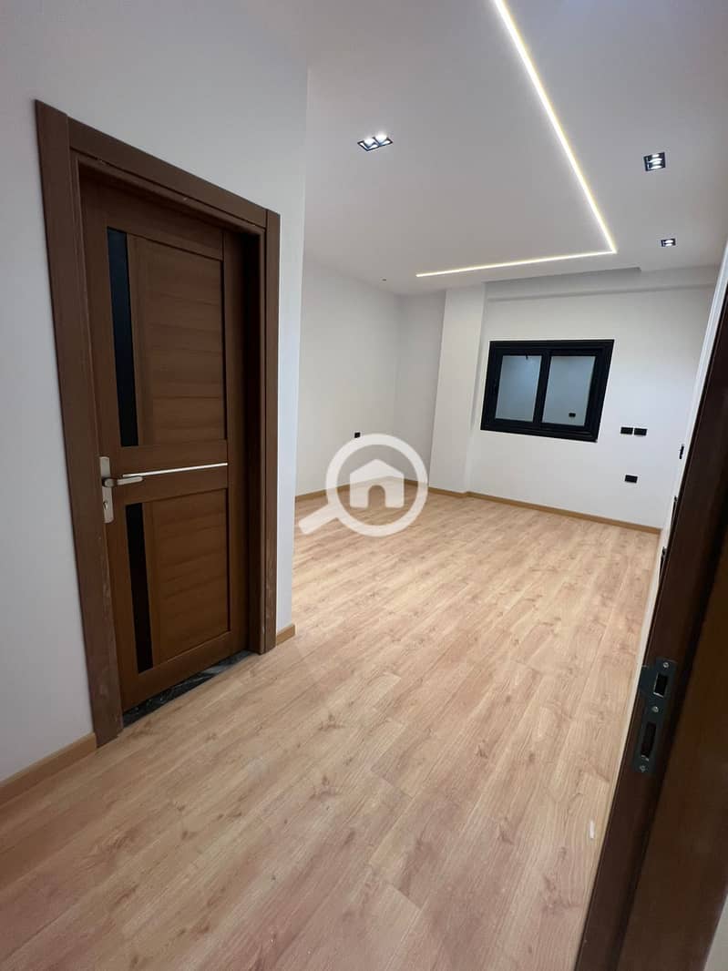 20 WhatsApp Image 2026-01-15 at 12.38. 11 AM (1). jpeg