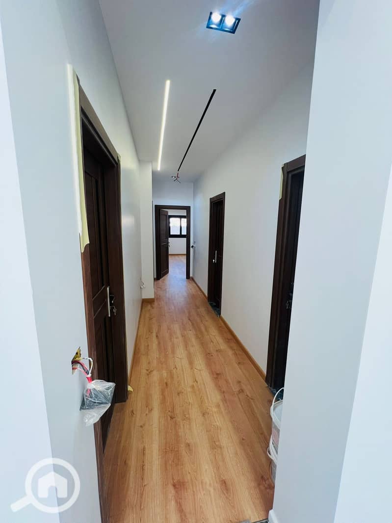 24 WhatsApp Image 2026-01-15 at 12.38. 10 AM. jpeg