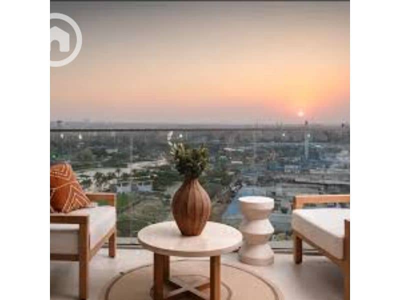 2 images - 2025-09-26T120727.650. jpg