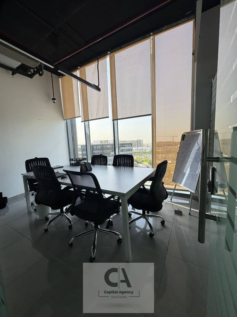 2 46079c05-2d6b-4131-b3cc-6929afcaeae7. jpg