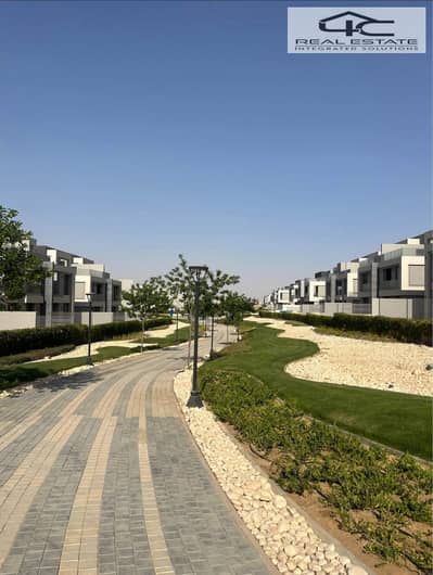 4 Bedroom Townhouse for Sale in New Capital City, Cairo - WhatsApp Image 2025-12-08 at 3.29. 32 AM (2). jpeg