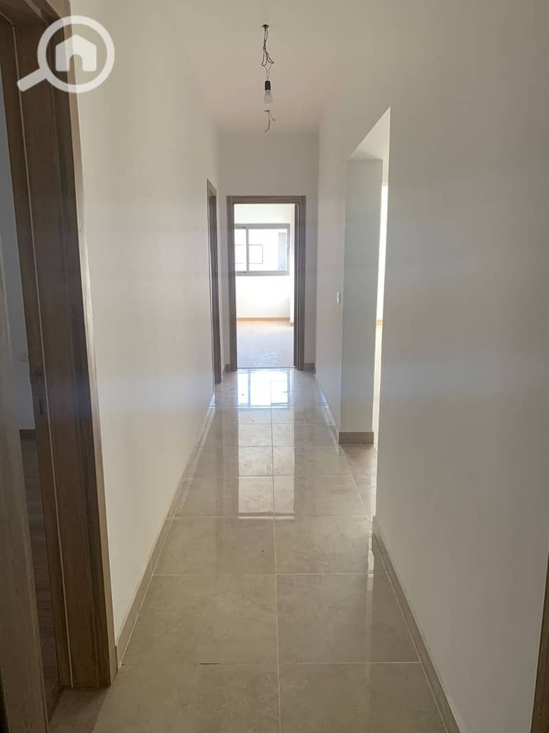 12 WhatsApp Image 2026-01-10 at 5.56. 22 PM (2). jpeg