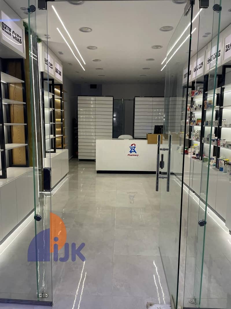 6 592914829_10238534379519481_3988873161528067372_n. jpg