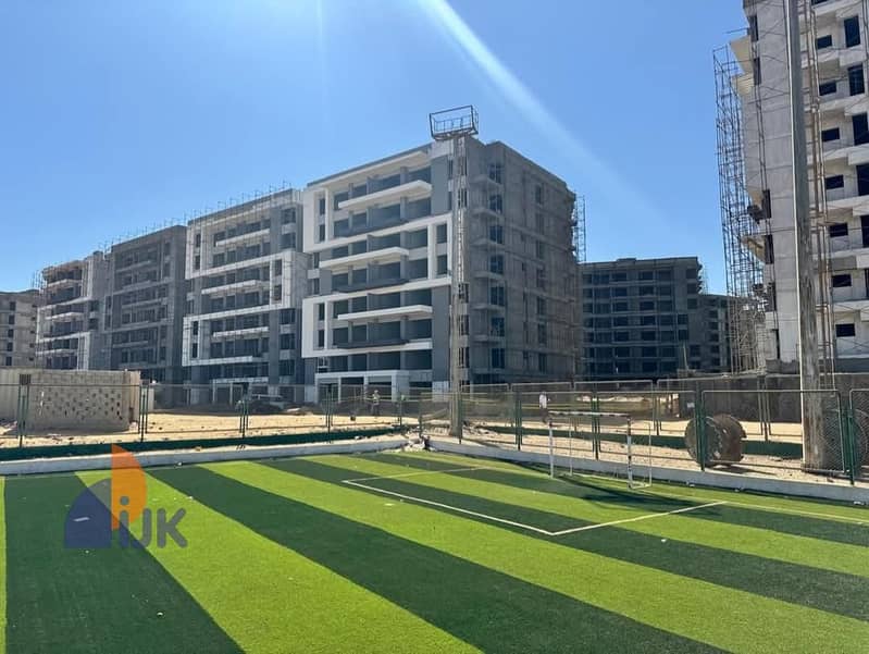 7 593461293_1419744456429415_6218579433564060436_n. jpg