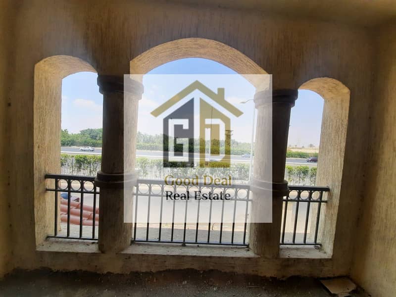 4 5388a2ec-8714-4eb5-88c4-63b023504e81. jpeg