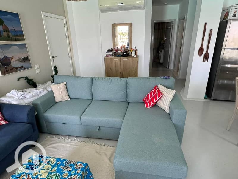 5 8a0e9439-93cd-42f3-ae3d-42c18e7e61f0. jpeg