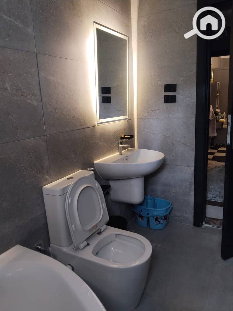 4 WhatsApp Image 2025-12-25 at 8.50. 43 PM. jpeg