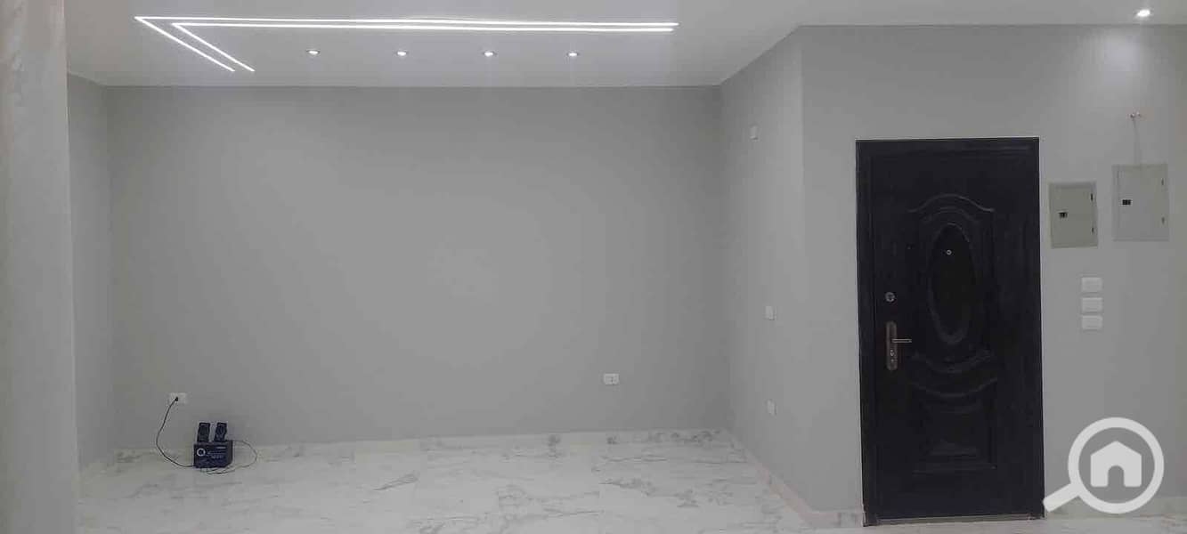 2 35c6a061-148b-4333-b61a-fd12ff0d6bd9. jpg