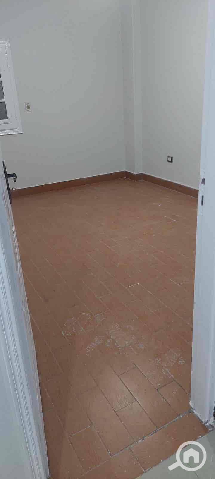 12 dd8eec67-d560-4a95-98ee-c819e86500c8. jpg