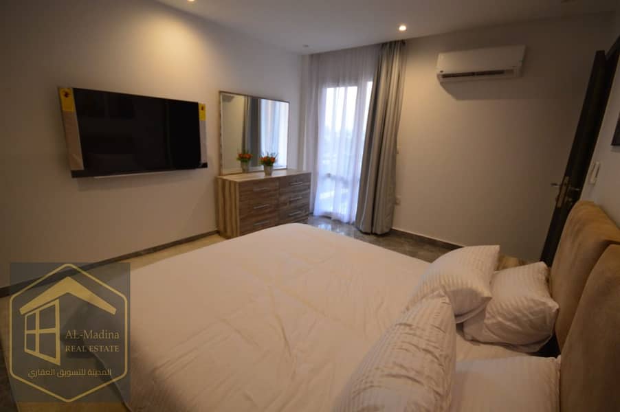 13 WhatsApp Image 2025-10-16 at 16.50. 14. jpeg