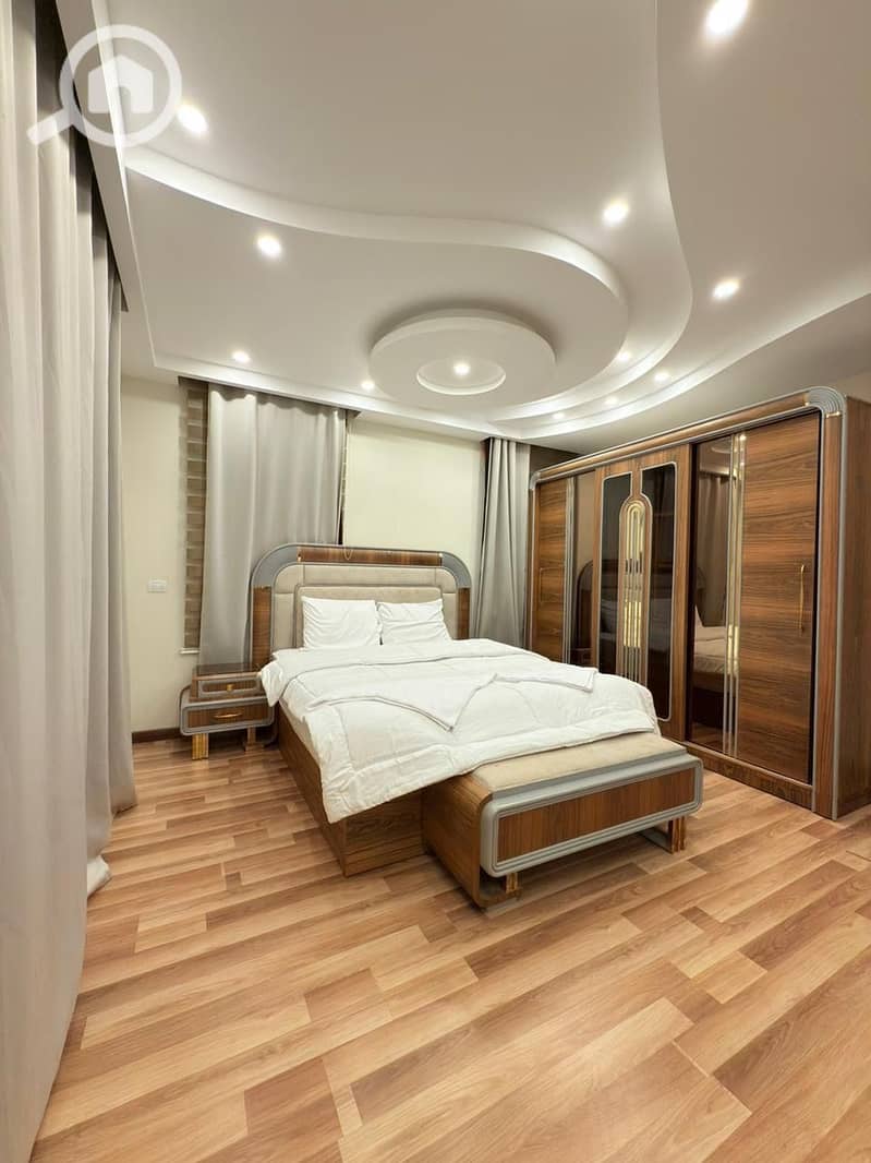 8 5b25cbad-c80b-462a-af11-dc20a2dd82aa. jpeg