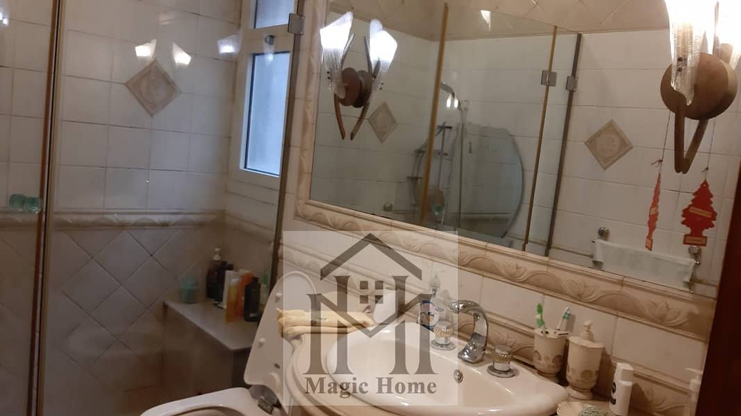 11 561f289e-a929-423d-be9d-ad880dbed1cd. jpg