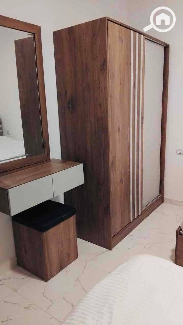 7 241858fc-876c-4cc5-b61a-07d0999d8644. jpg