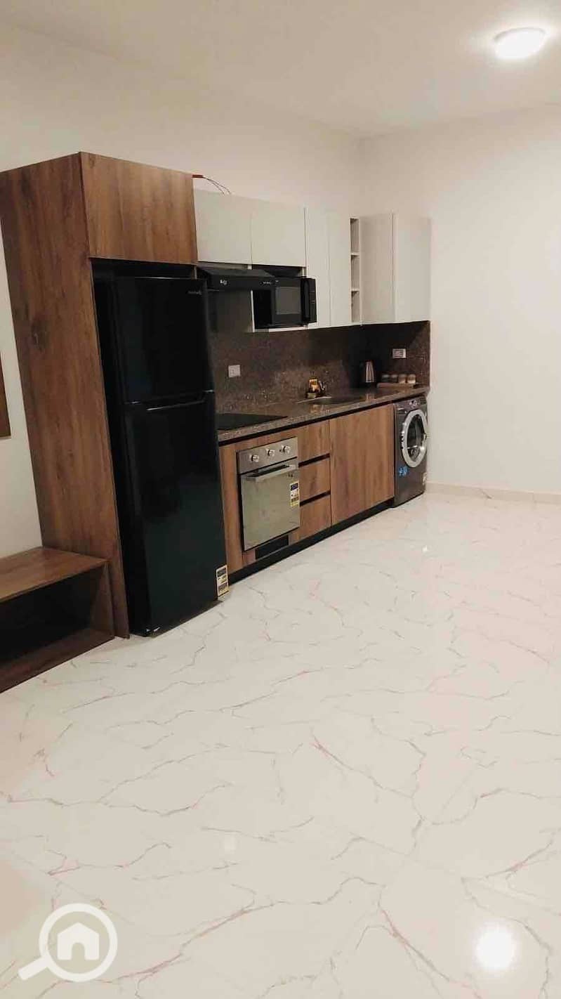 9 c7fd27fa-8885-4e3a-af9e-52bfec3f8829. jpg