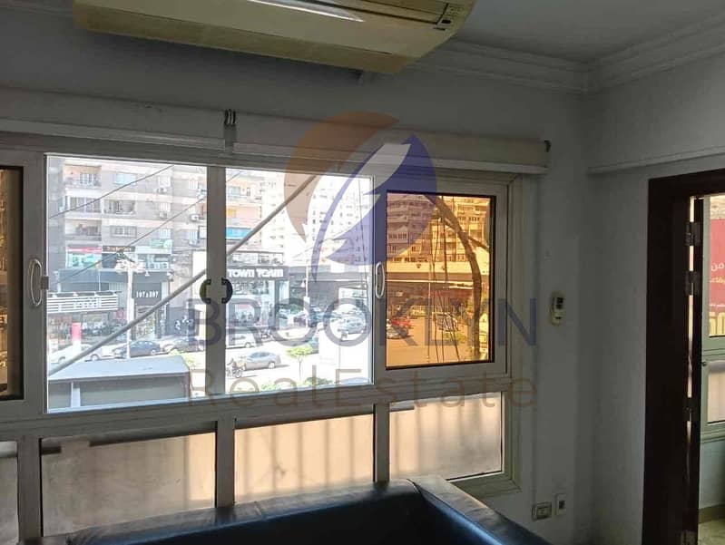 12 e79a4e68-786d-480f-87c4-2f09d367ae95. jpg