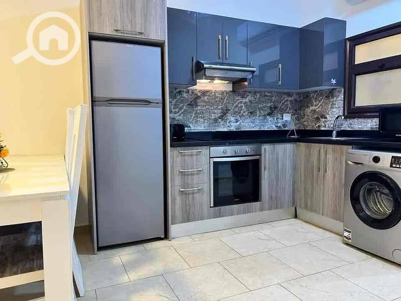 6 cc038c2c-0cd0-4fac-a608-471af3391672. jpg